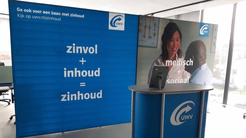expospaces-uwv-portable-stand-web-3
