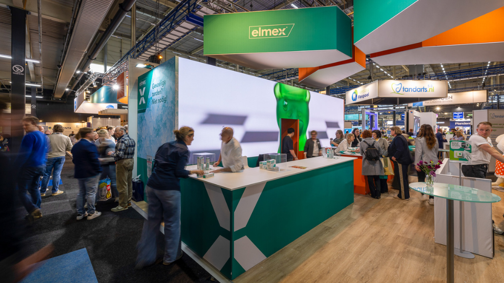 Stand Elmex Dental Expo door Expospaces