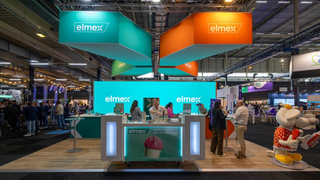 Stand Elmex Dental Expo door Expospaces