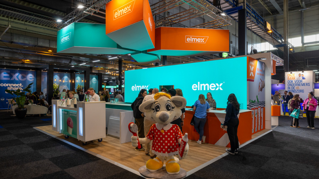Stand Elmex Dental Expo door Expospaces