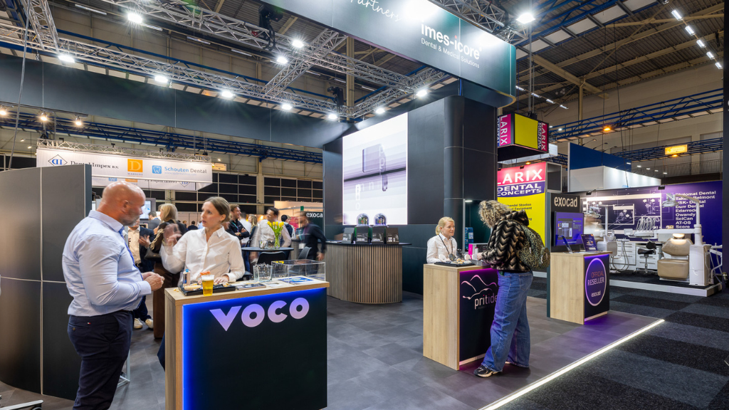 Ubervo op Dental Expo door Expospaces